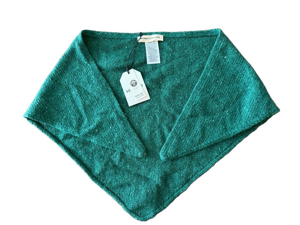 Seasalt Cornwall 100% Wool Knitted Triangle Scarf Green Marl NWT!